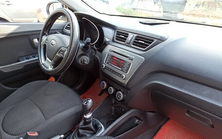 KIA Rio III рестайлинг, 2015 год, 815 000 рублей, 6 фотография