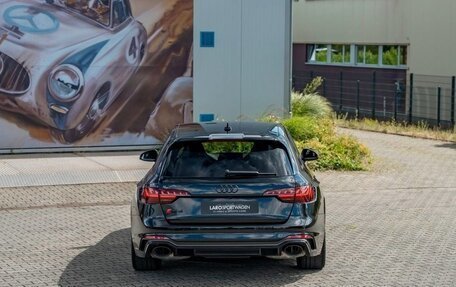 Audi RS 4, 2022 год, 6 250 000 рублей, 8 фотография