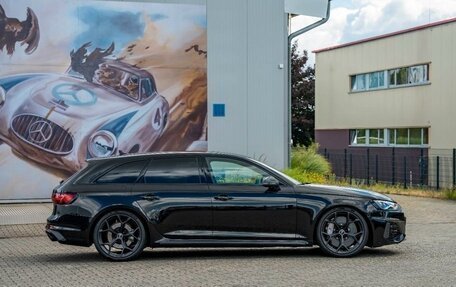 Audi RS 4, 2022 год, 6 250 000 рублей, 5 фотография