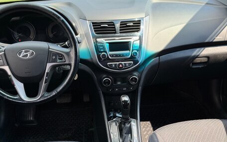 Hyundai Solaris II рестайлинг, 2015 год, 1 190 000 рублей, 10 фотография