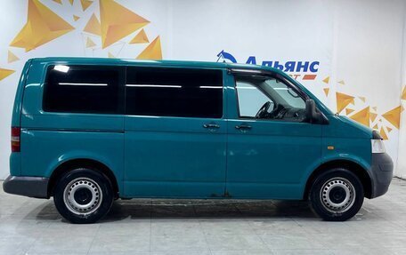 Volkswagen Transporter T5 рестайлинг, 2004 год, 835 000 рублей, 2 фотография