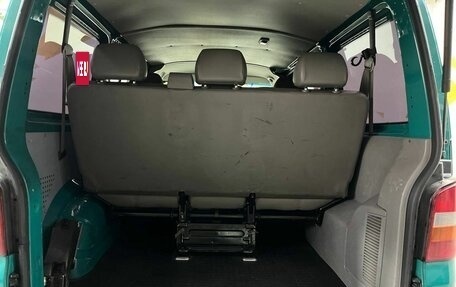 Volkswagen Transporter T5 рестайлинг, 2004 год, 835 000 рублей, 16 фотография