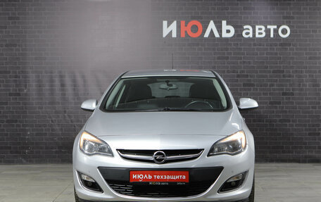 Opel Astra J, 2013 год, 950 000 рублей, 2 фотография