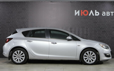 Opel Astra J, 2013 год, 950 000 рублей, 5 фотография