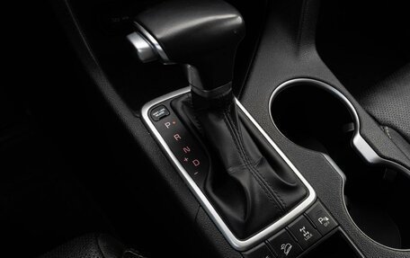 KIA Sportage IV рестайлинг, 2018 год, 2 299 000 рублей, 20 фотография