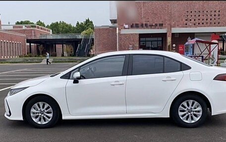 Toyota Corolla, 2021 год, 1 600 000 рублей, 3 фотография