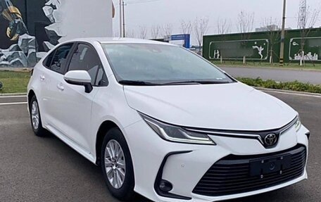 Toyota Corolla, 2021 год, 1 600 000 рублей, 2 фотография
