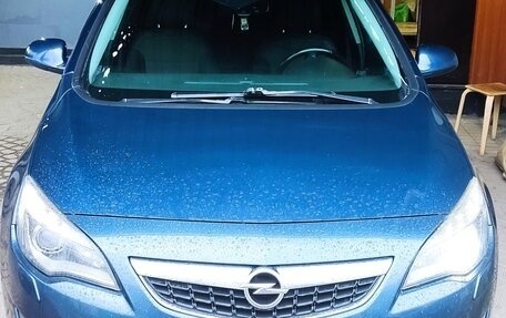Opel Astra J, 2011 год, 565 000 рублей, 9 фотография