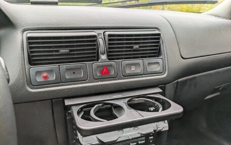 Volkswagen Golf IV, 1999 год, 380 000 рублей, 25 фотография