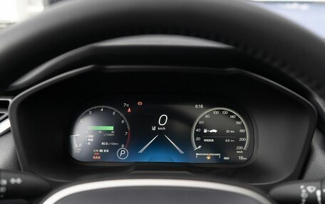 Toyota RAV4, 2025 год, 4 350 000 рублей, 21 фотография