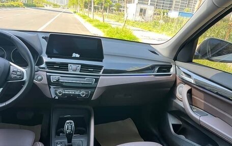 BMW X1, 2021 год, 2 100 000 рублей, 12 фотография