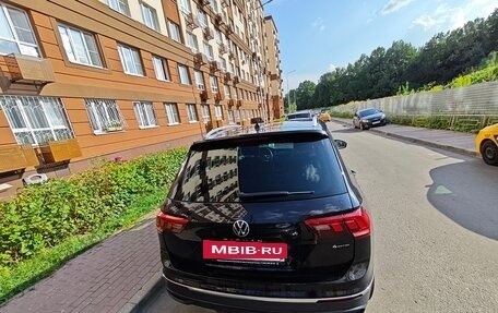 Volkswagen Tiguan II, 2021 год, 3 500 000 рублей, 2 фотография