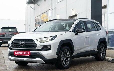 Toyota RAV4, 2025 год, 4 350 000 рублей, 3 фотография
