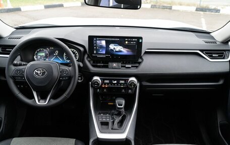 Toyota RAV4, 2025 год, 4 350 000 рублей, 14 фотография