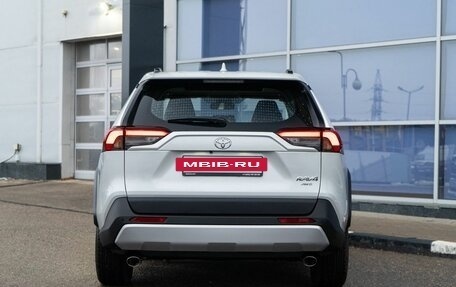 Toyota RAV4, 2025 год, 4 350 000 рублей, 6 фотография