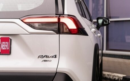 Toyota RAV4, 2025 год, 4 350 000 рублей, 26 фотография