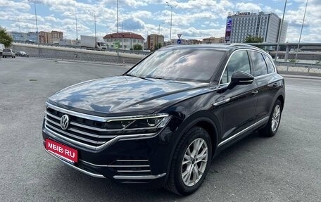 Volkswagen Touareg III, 2020 год, 4 865 000 рублей, 1 фотография