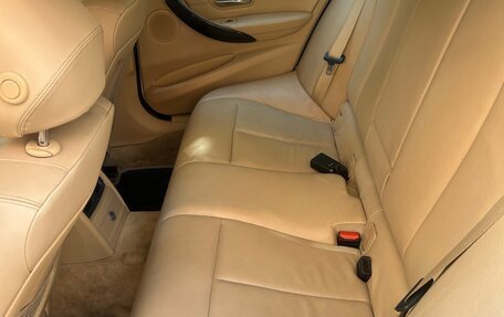 BMW 3 серия, 2012 год, 1 450 000 рублей, 10 фотография