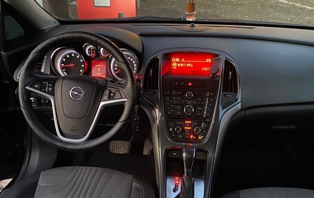 Opel Astra J, 2013 год, 800 000 рублей, 8 фотография