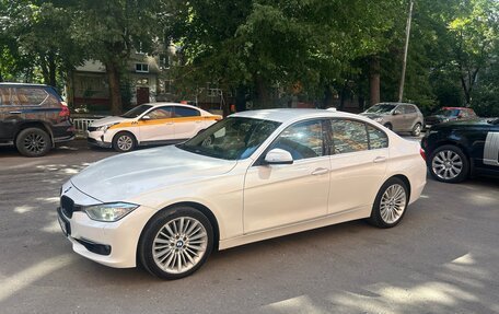 BMW 3 серия, 2012 год, 1 450 000 рублей, 3 фотография