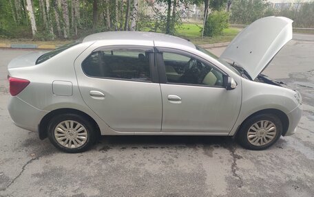Renault Logan II, 2015 год, 380 000 рублей, 4 фотография