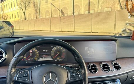 Mercedes-Benz E-Класс, 2016 год, 2 840 000 рублей, 13 фотография