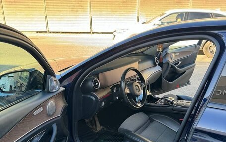 Mercedes-Benz E-Класс, 2016 год, 2 840 000 рублей, 14 фотография