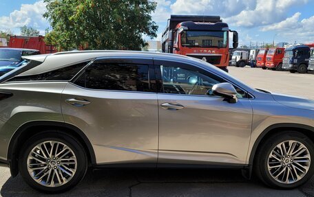 Lexus RX IV рестайлинг, 2020 год, 5 000 000 рублей, 5 фотография
