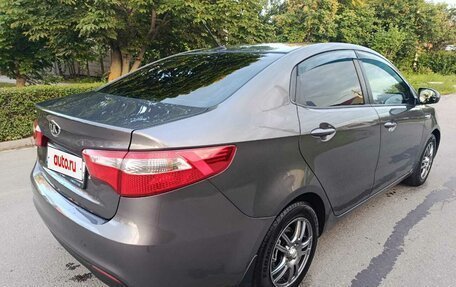KIA Rio III рестайлинг, 2014 год, 810 000 рублей, 3 фотография