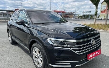 Volkswagen Touareg III, 2020 год, 4 865 000 рублей, 2 фотография