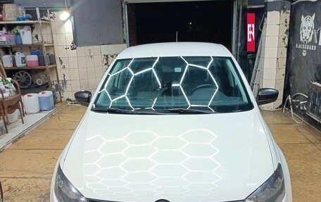 Volkswagen Polo VI (EU Market), 2014 год, 690 000 рублей, 1 фотография