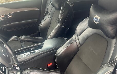 Volvo XC90 II рестайлинг, 2017 год, 4 100 000 рублей, 10 фотография