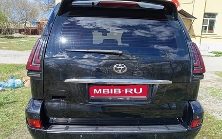 Toyota Land Cruiser Prado 120 рестайлинг, 2008 год, 2 098 000 рублей, 26 фотография