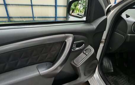 Renault Duster I рестайлинг, 2017 год, 1 050 000 рублей, 9 фотография