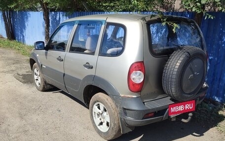 Chevrolet Niva I рестайлинг, 2013 год, 375 000 рублей, 6 фотография