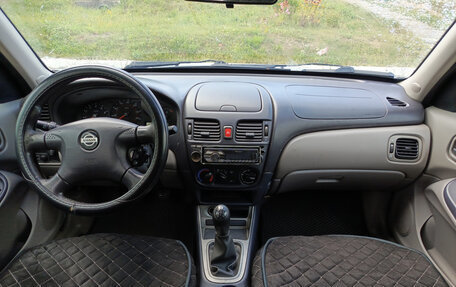 Nissan Almera, 2001 год, 130 000 рублей, 18 фотография