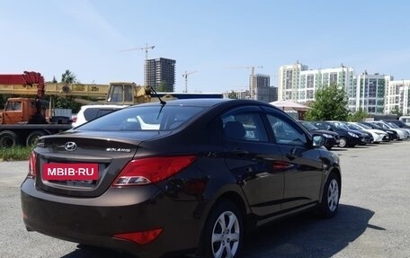 Hyundai Solaris II рестайлинг, 2015 год, 999 000 рублей, 5 фотография