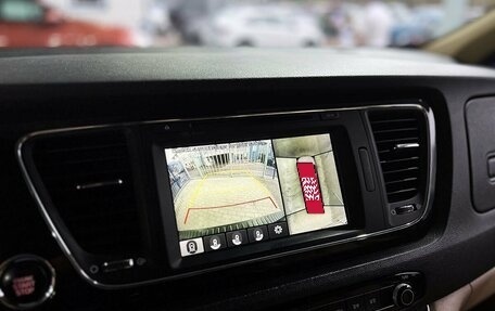 KIA Carnival III, 2018 год, 2 799 000 рублей, 16 фотография