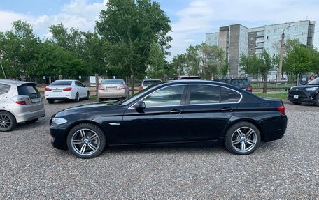 BMW 5 серия, 2011 год, 1 950 000 рублей, 1 фотография