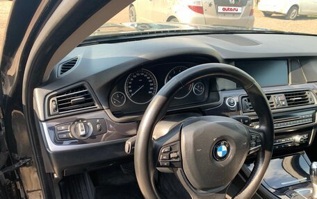 BMW 5 серия, 2011 год, 1 950 000 рублей, 18 фотография