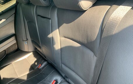 BMW 5 серия, 2011 год, 1 950 000 рублей, 17 фотография