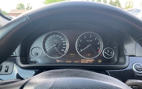 BMW 5 серия, 2011 год, 1 950 000 рублей, 25 фотография