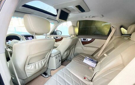 Infiniti FX II, 2011 год, 2 100 000 рублей, 10 фотография