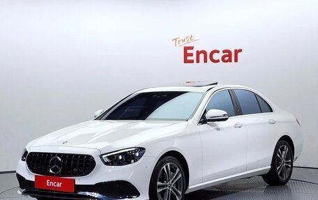Mercedes-Benz E-Класс, 2022 год, 3 663 000 рублей, 2 фотография