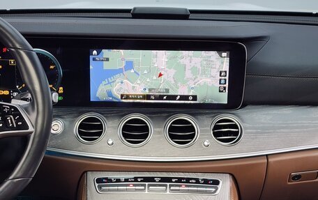 Mercedes-Benz E-Класс, 2022 год, 3 663 000 рублей, 18 фотография