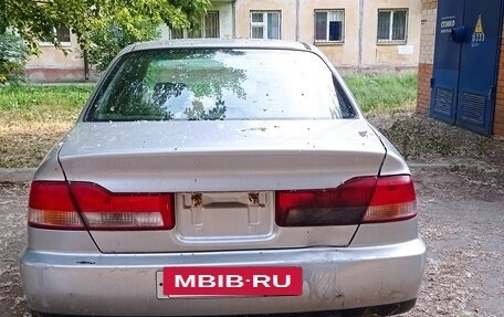 Isuzu Aska IV, 2001 год, 300 000 рублей, 3 фотография