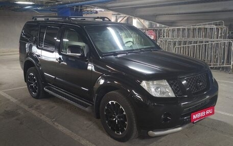 Nissan Pathfinder, 2012 год, 1 750 000 рублей, 11 фотография