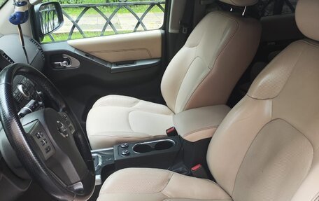 Nissan Pathfinder, 2012 год, 1 750 000 рублей, 13 фотография
