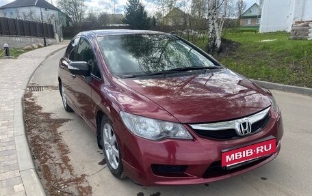 Honda Civic VIII, 2010 год, 879 000 рублей, 2 фотография