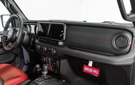 Jeep Wrangler, 2024 год, 15 990 000 рублей, 30 фотография